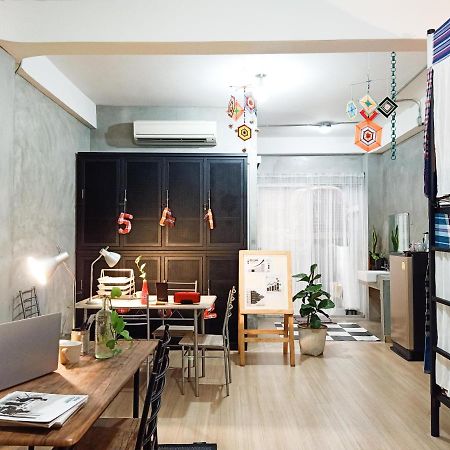 Hostel Five Stars Ratchada 19 Bangkok Exteriér fotografie