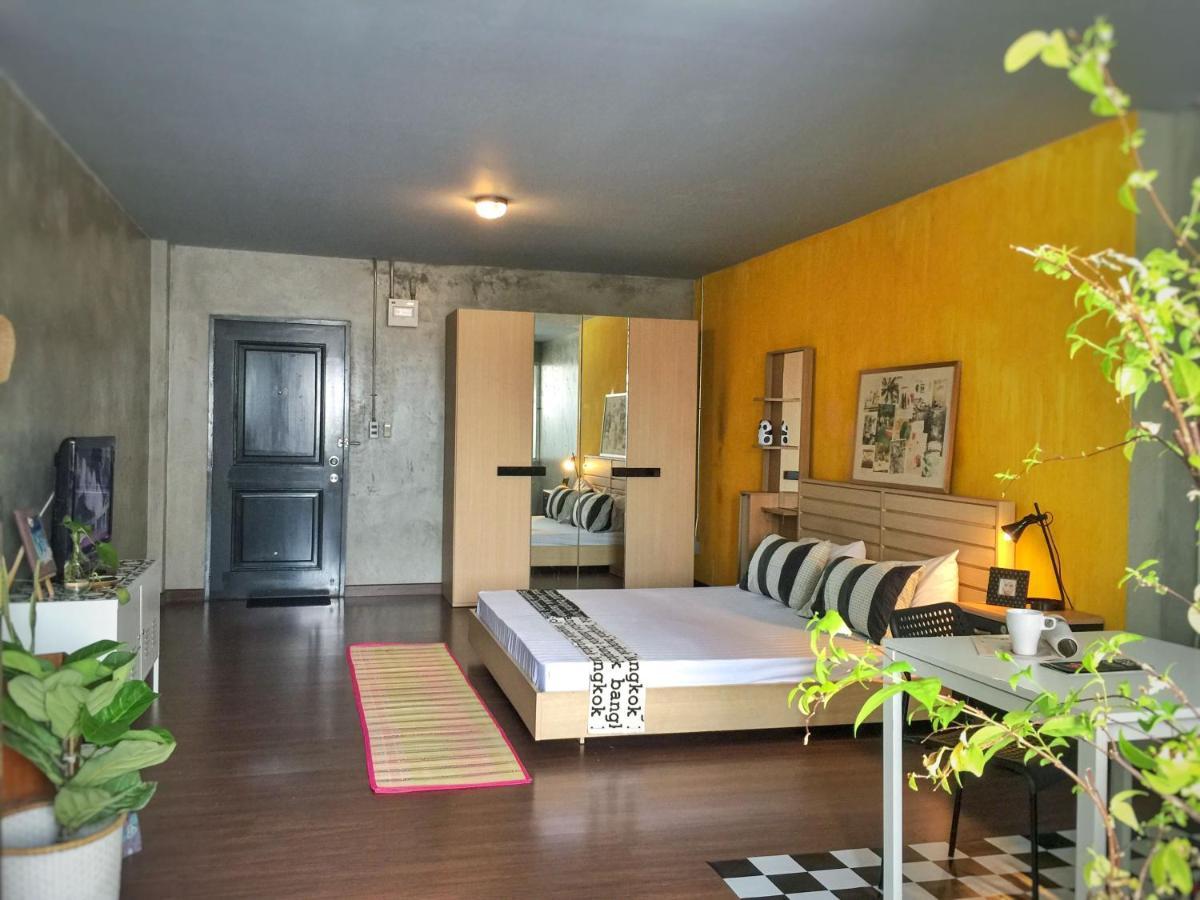 Hostel Five Stars Ratchada 19 Bangkok Exteriér fotografie