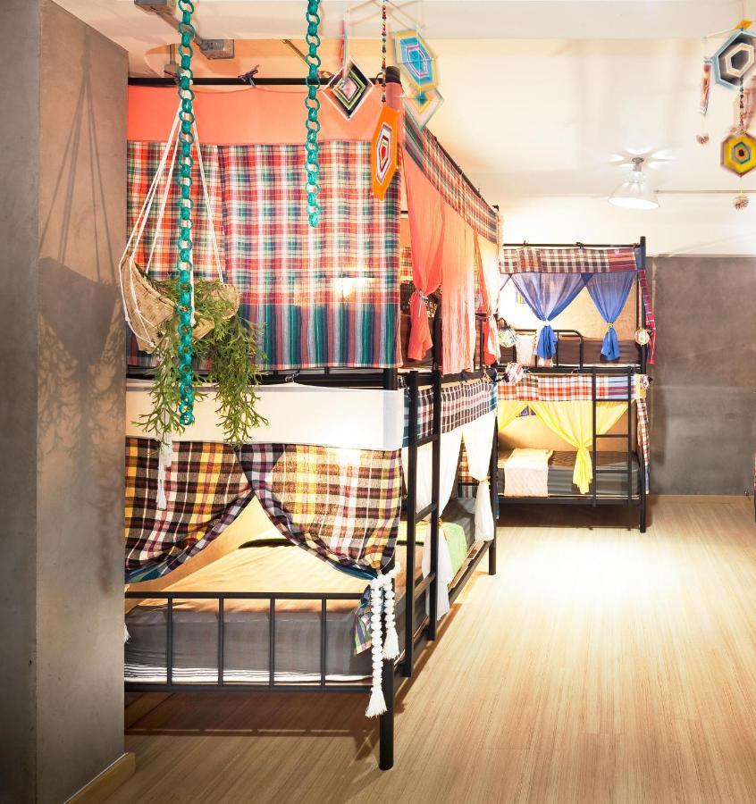 Hostel Five Stars Ratchada 19 Bangkok Exteriér fotografie