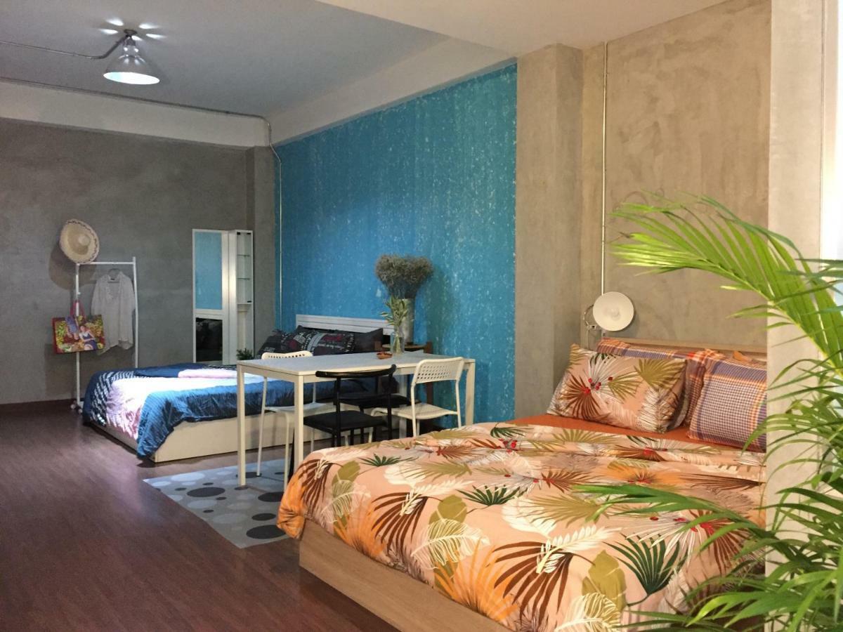 Hostel Five Stars Ratchada 19 Bangkok Pokoj fotografie